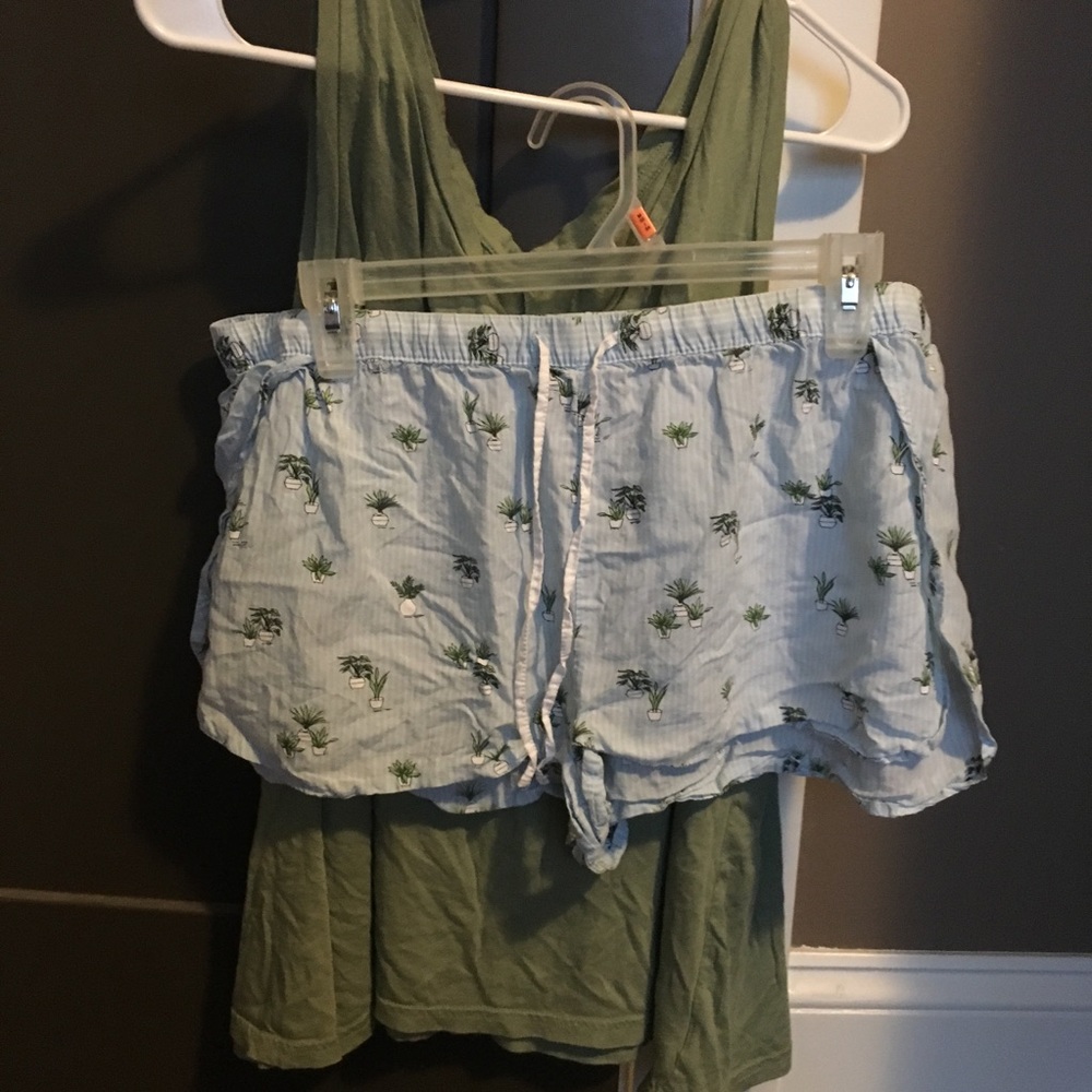 2/$10 Succulent Pajama Set- Gilligan & O’Malley